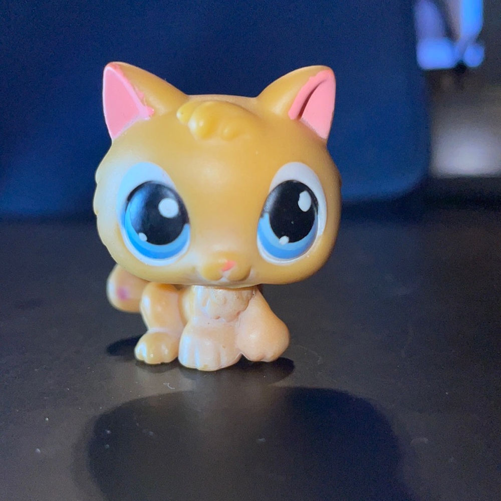 Littlest Pet Shop LPS Mega Cute Beige Kitten Circa 2004 Toy Original Animal